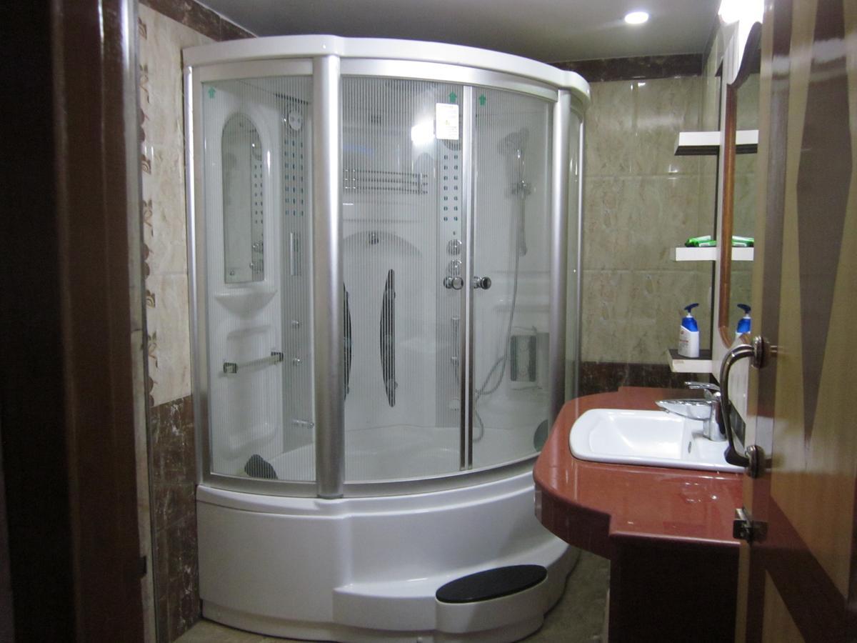 Hotel Platinum Plaza Rohtak Exterior foto